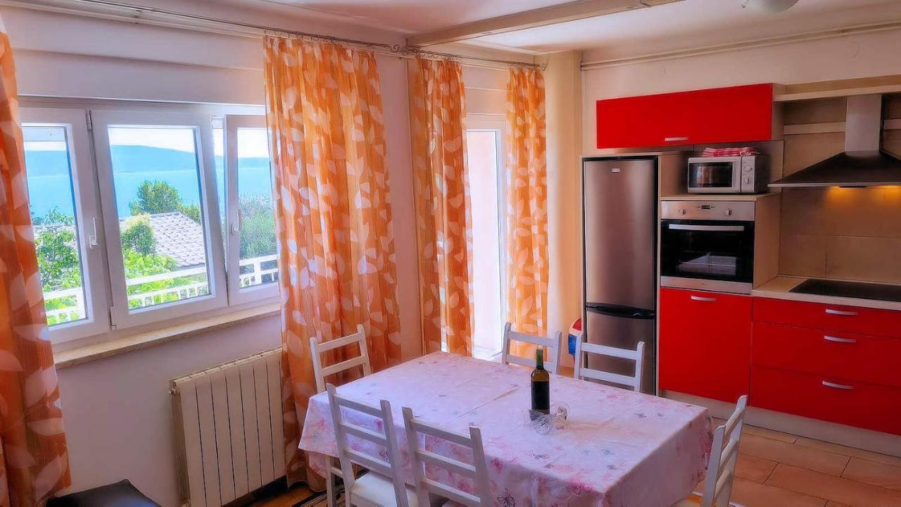 Apartmens Adriana Novi Vinodolski Exteriör bild