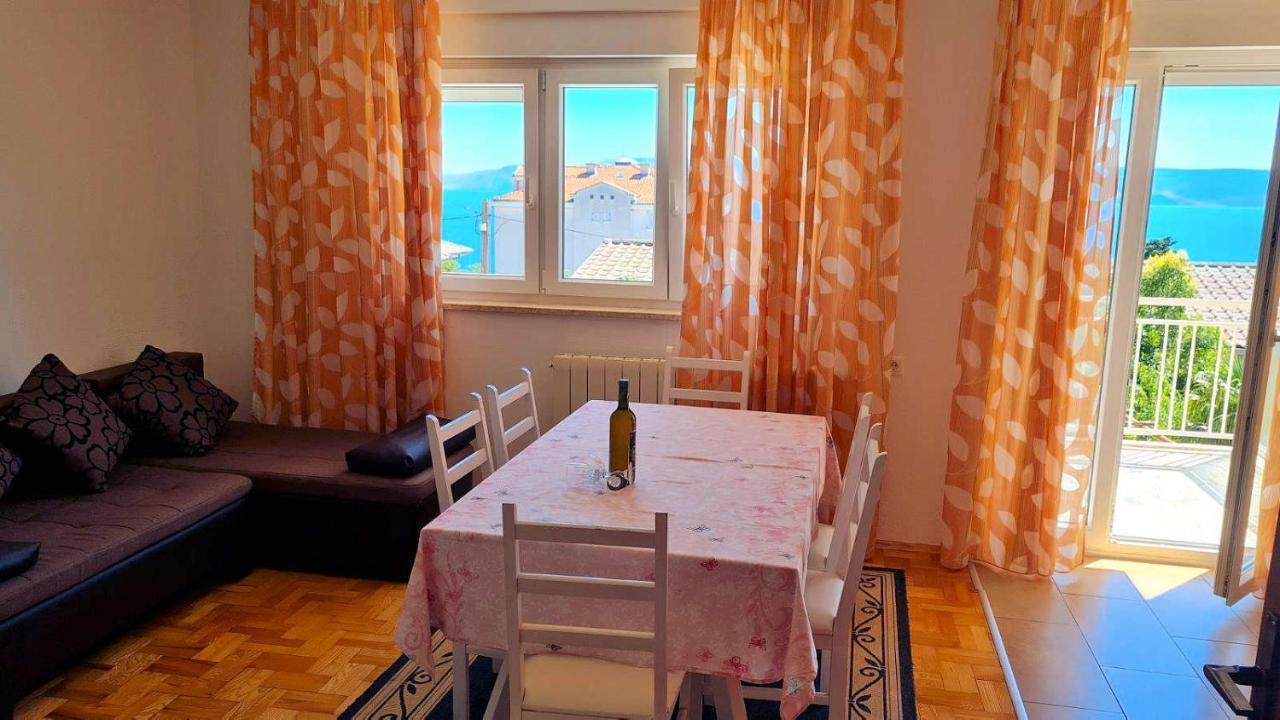 Apartmens Adriana Novi Vinodolski Exteriör bild