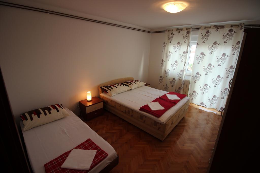 Apartmens Adriana Novi Vinodolski Exteriör bild